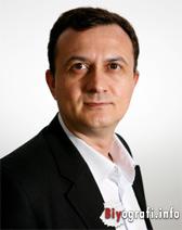 Murat Somer